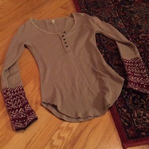 Free People Alpine Henley tan w/knit pushup wrists